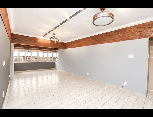 2 BEDROOM APARTMENT FOR SALE IN MORNINGSIDE